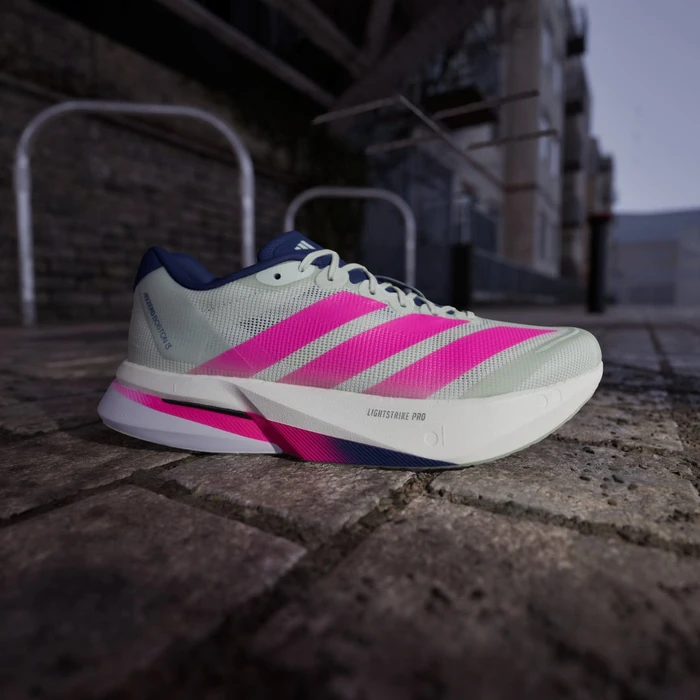 adidas Adizero Boston 13 linen green/shock pink/dark blue (Herren)