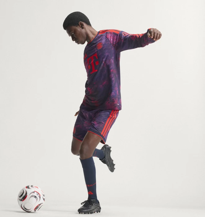 adidas FC Bayern München Authentic 2026/2027 Ausweichtrikot langarm (Herren)