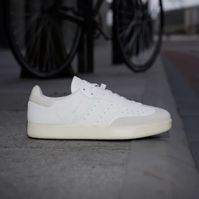 adidas Velosamba Leather cloud white/crystal white