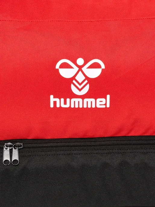 hummel Core 2.0 S mit Bodenfach Sporttasche true red/black