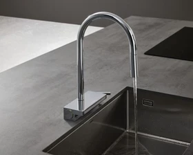Hansgrohe Aquno Select M81 170 3jet sBox chrom