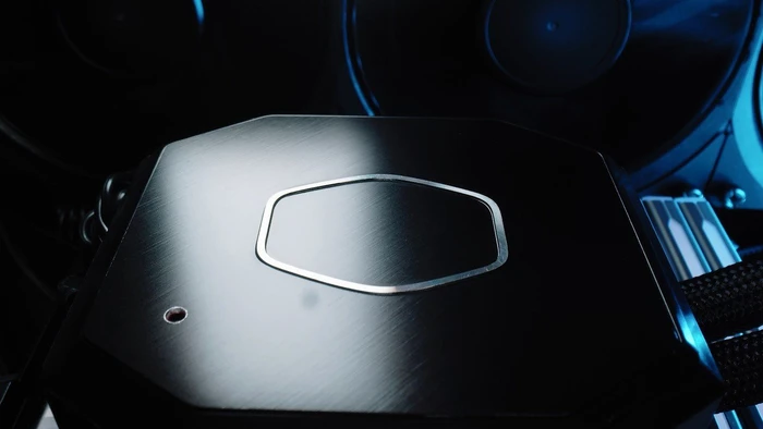 Cooler Master MasterLiquid ML360 Sub-Zero