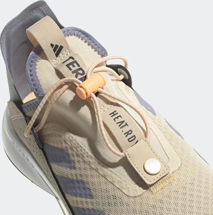 adidas Terrex Voyager 21 Slip-On Heat.RDY Travel sand srata/silver violet/acid orange (Herren)