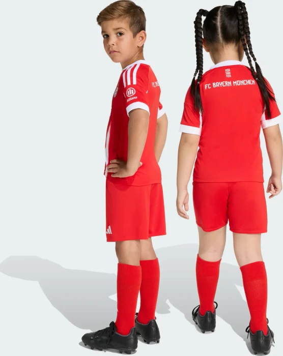 adidas FC Bayern München Mini 2025/2026 Heimausrüstung (Junior)