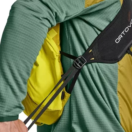 Ortovox Traverse Light 15 dirty daisy