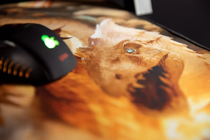 Konix Dungeons & Dragons XXL The Rise of Tiamat Mouse Pad, 900x465mm, Motiv schwarz/braun
