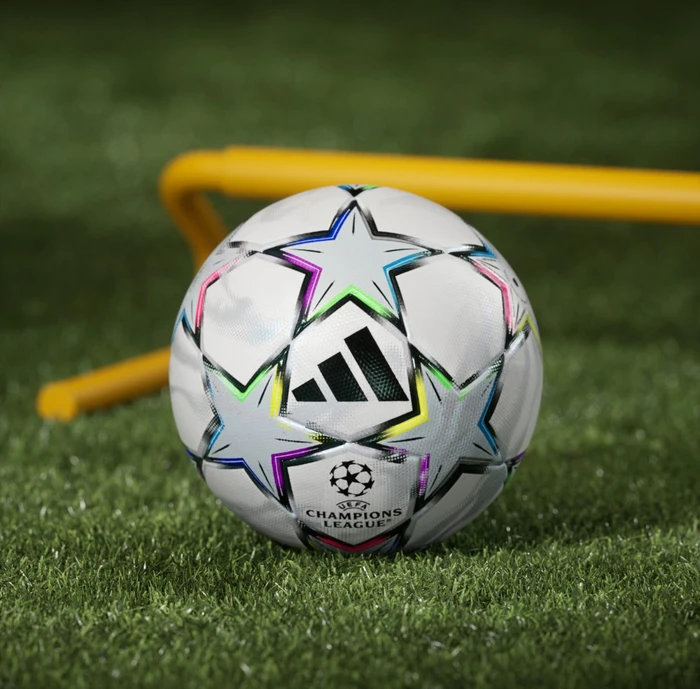 adidas UEFA Champions League 2026/2027 Liga Fußball white/multicolor