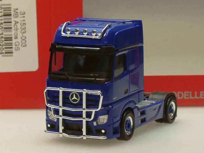 Herpa Mercedes-Benz Actros Gigaspace Zugmaschine mit Rammschutz ultramarinblau