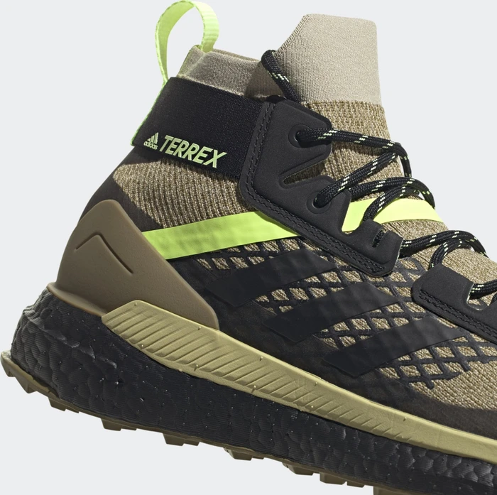 adidas Terrex Free Hiker Primeblue black/neon/hi-res yellow (Herren)