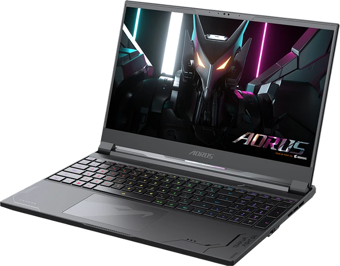 GIGABYTE AORUS 15X, Core i7-13650HX, 16GB RAM, 1TB SSD, GeForce RTX 4070, DE
