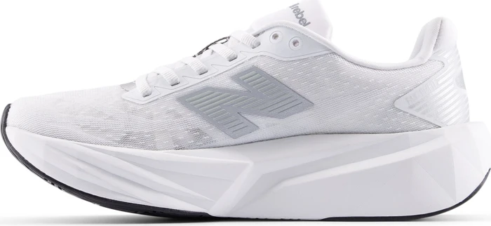 New Balance FuelCell Rebel v5 weiß/schwarz (Damen)