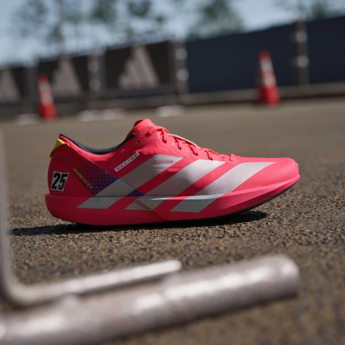 adidas Adizero Adios 9 lucid red/cloud white/pure sulfur (Herren)