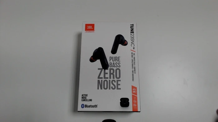 JBL Tune 235NC TWS