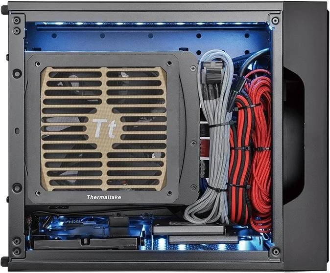 Thermaltake Suppressor F1, Acrylfenster, Mini-ITX