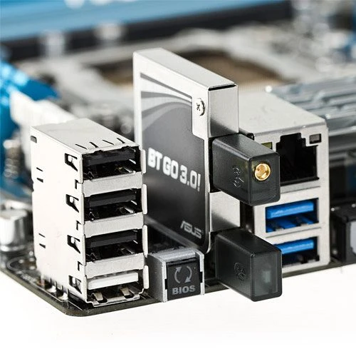 ASUS P9X79 Deluxe (Intel 2011-0)
