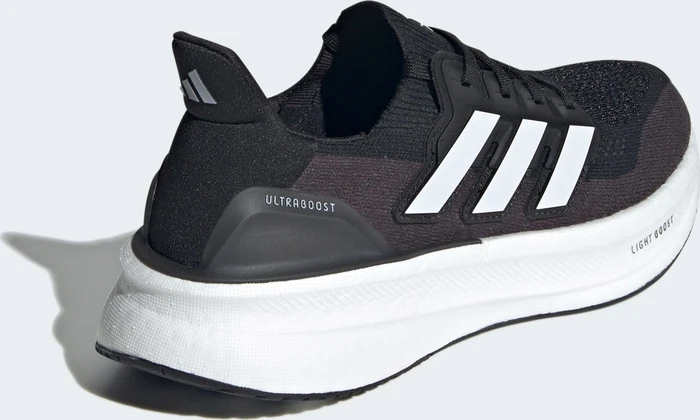 adidas Ultraboost 5 core black/cloud white/iron metallic (Damen)