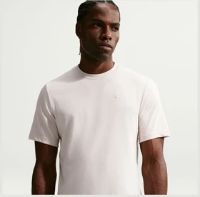Nike Primary Funktionsshirt kurzarm light orewood brown (Herren)