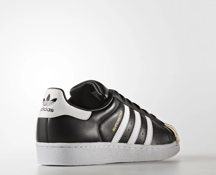 adidas Superstar 80s Metal-Toe core black/footwear white/gold metallic (Damen)