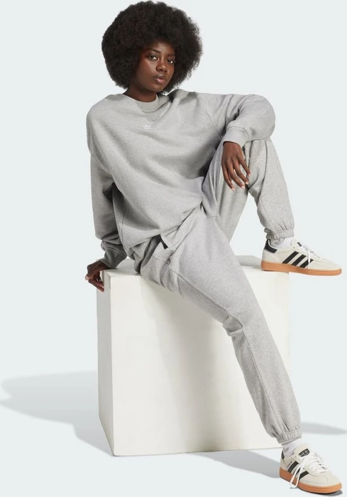 adidas Essentials Loose Trainingshose lang medium grey heather (Damen)