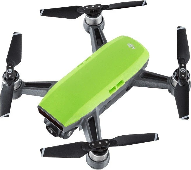 DJI Spark mit Fernsteuerung grün