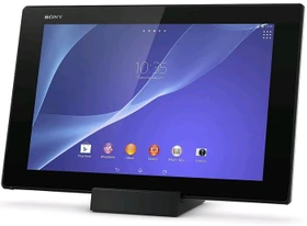 Sony Xperia Tablet Z2, schwarz, 16GB, DK39 Dockingstation, 32GB USB-Stick
