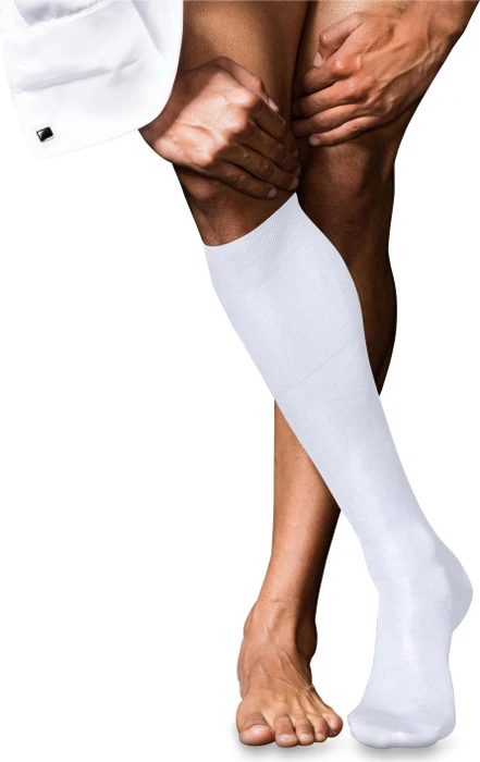 Falke No. 9 Pure Fil d'Écosse Socken weiß (Herren)