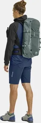 Ortovox Traverse 30 black raven