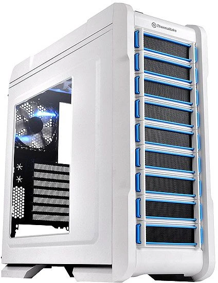 Thermaltake Chaser A31 Snow Edition, Acrylfenster