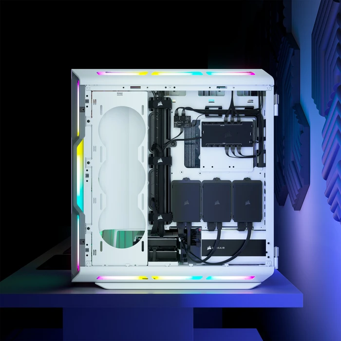 Corsair iCue 5000T RGB TG, weiß, Glasfenster