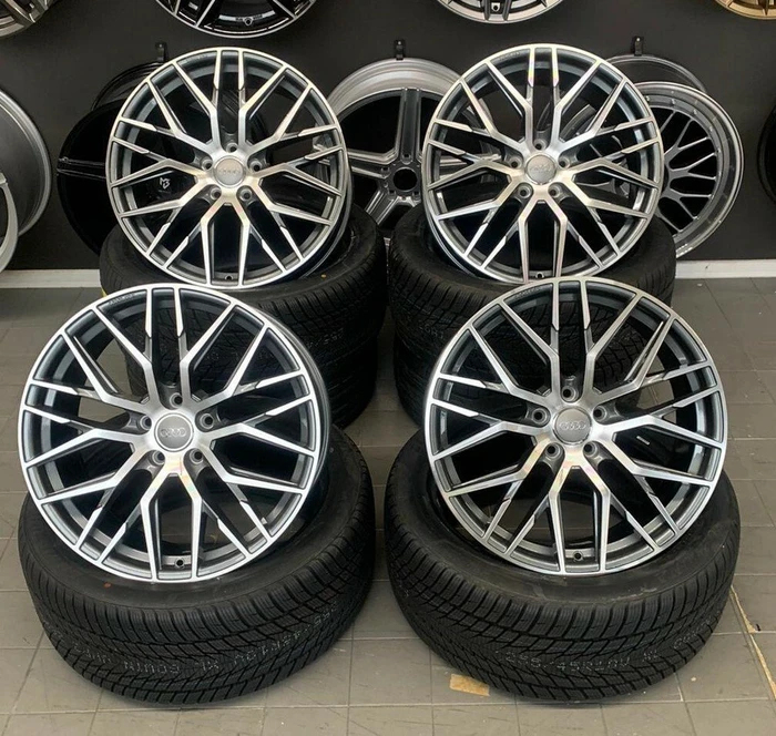 MAM RS4