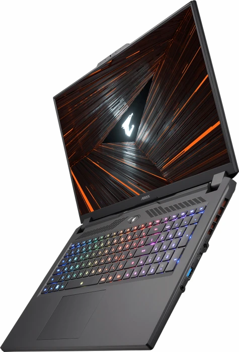 GIGABYTE AORUS 17X, Core i9-12900HX, 32GB RAM, 1TB SSD, GeForce RTX 3070 Ti, DE
