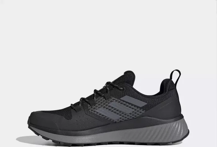 adidas Terrex Folgian Hiker core black/grey four/grey one (Herren)