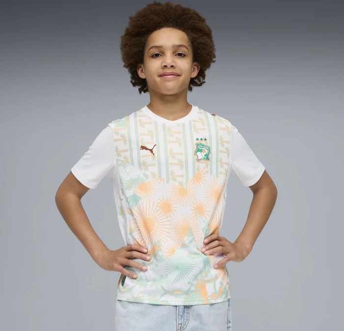 Puma FIFA WM 2026 Elfenbeinküste Heimtrikot kurzarm puma white/warm chestnut (Junior)