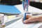 BIC 4 Colours Original 0.4mm Kugelschreiber blau/weiß, 12er-Pack Vorschaubild