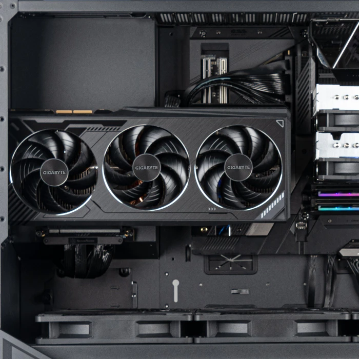 SilverStone Alta F2 Black, schwarz, Glasfenster