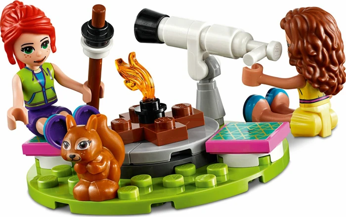 LEGO Friends - Camping in Heartlake City