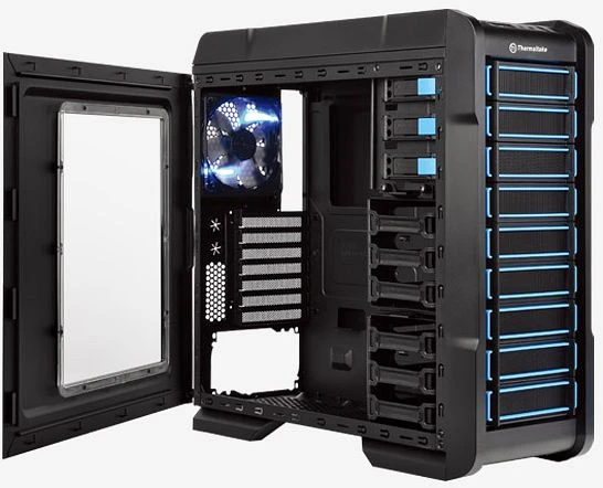 Thermaltake Chaser A31, Acrylfenster