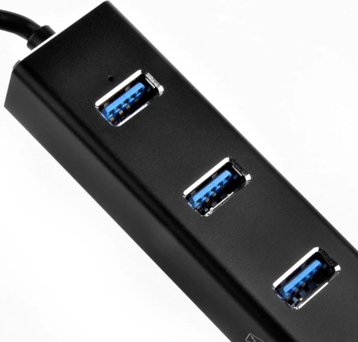 SilverStone EP04 Hub, LAN-Adapter, RJ-45, USB-A 3.0 [Stecker]
