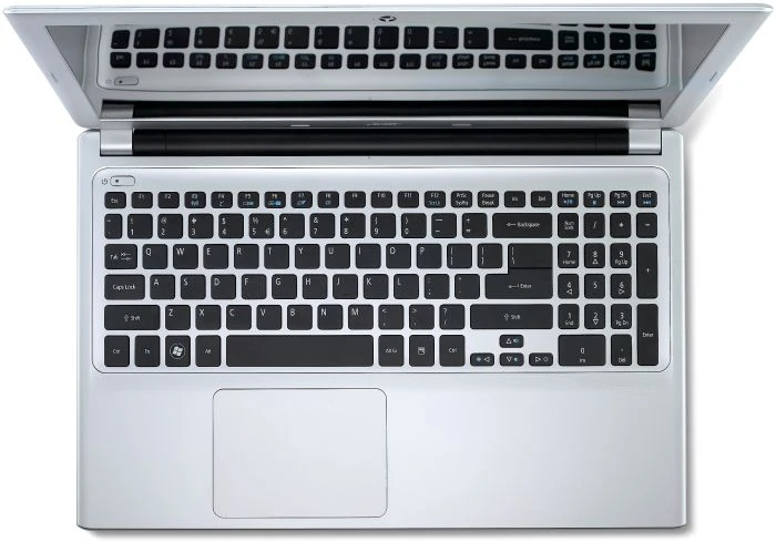 Acer Aspire V5-571G-53314G50Mass, silber, Core i5-3317U, 4GB RAM, 500GB HDD, GeForce GT 620M, DE
