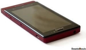Sony Xperia Sola rot