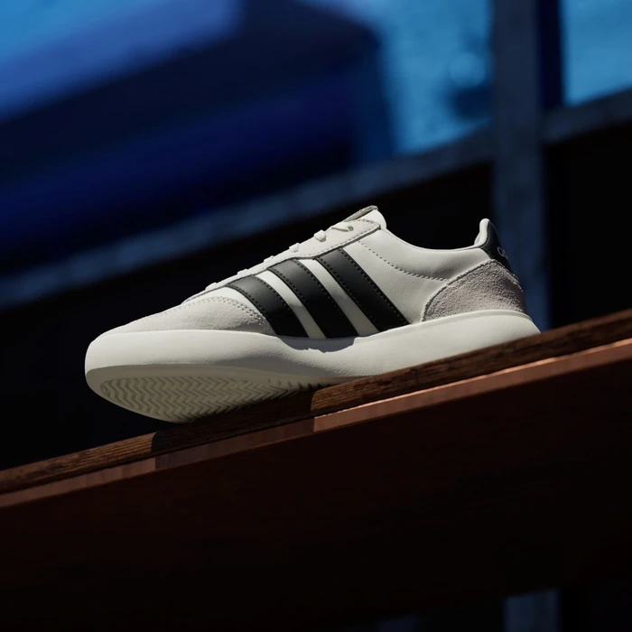 adidas Barreda Decode off white/core black (Damen)
