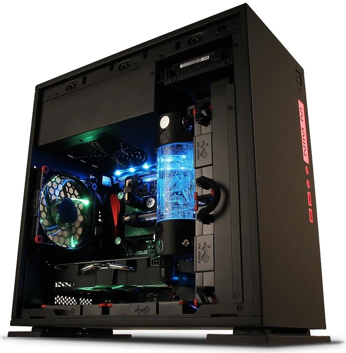 In Win 301 schwarz, Glasfenster, 450W ATX 2.3