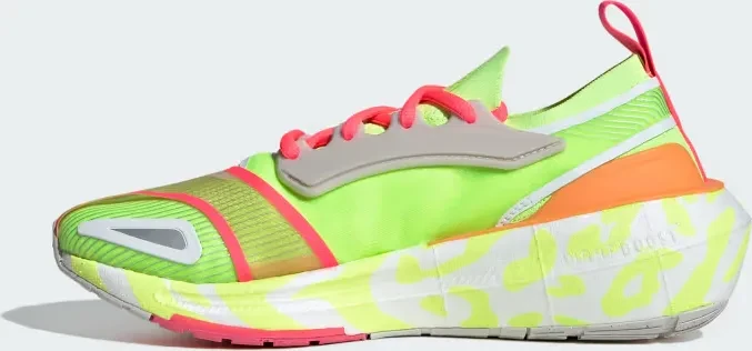 adidas Ultraboost Light signal green/hazy orange/turbo (Damen)