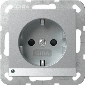 Gira System 55 SCHUKO-Steckdose 16A 250V mit LED-Orientierungsleuchte und Shutter, alu