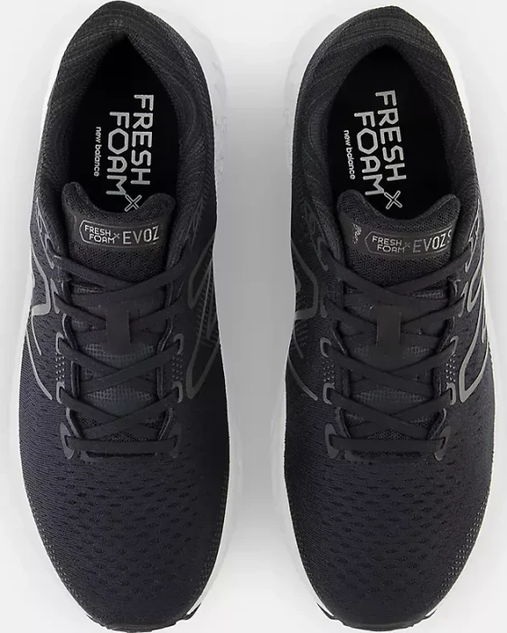New Balance Fresh Foam X EVOZ ST black/black metallic (Damen)