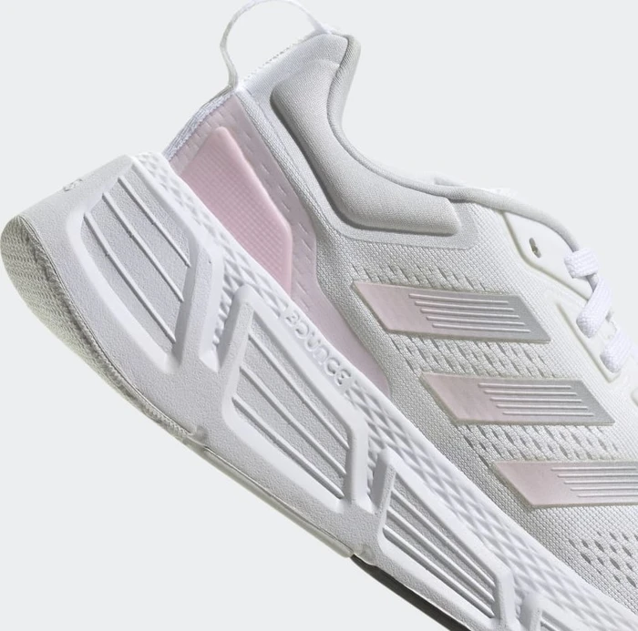 adidas Questar cloud white/matte silver/almost pink (Damen)