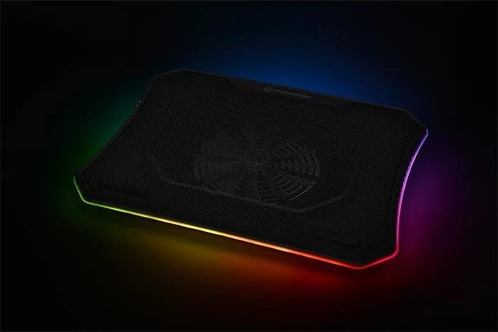 Thermaltake Massive 20 RGB, Notebook-Stand/Notebook-Kühler 10-19"