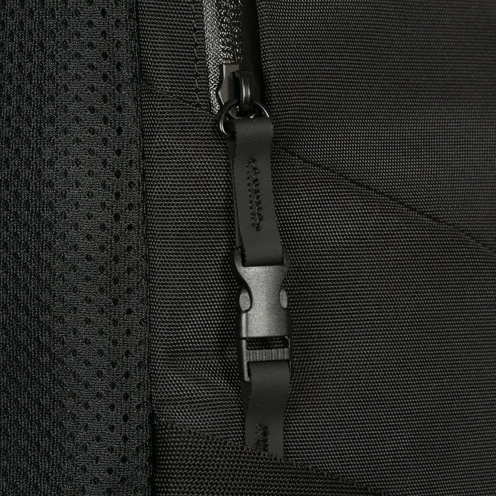 Targus Terra EcoSmart, 15-16", schwarz