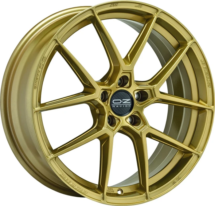 OZ Racing Estrema GT HLT 8.0x18 5/114.3 ET45 (verschiedene Farben)