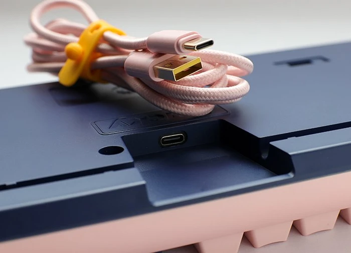 Ducky One 3 Fuji TKL PBT rosa/blau, MX BLUE, USB, US